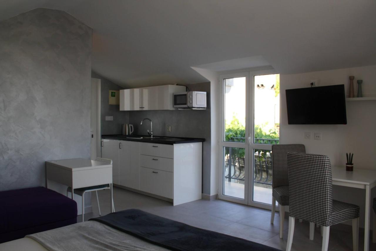 Apartments Grkovic Trsteno Adventure Experience Accommodation 1 Dubrovnik Exteriör bild